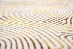 Vloerkleed Yellow Hippy 9799 Coral | Louis de Poortere